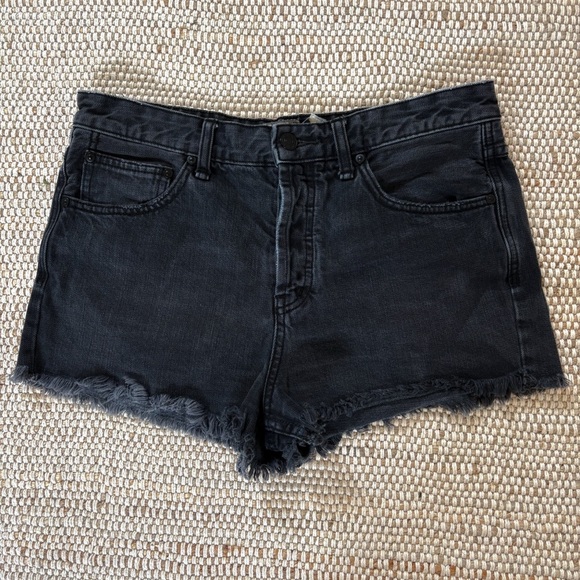 Free People Black Distressed Denim Shorts Size 29 - Picture 1 of 4